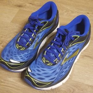 Brooks Transcend 3